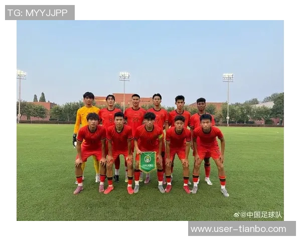 旧将重返赛场的艰辛历程与对足球的无尽热爱