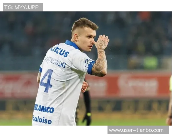 莱斯特城前球员纽根特加盟第八级球队担任球员兼教练职务 莱斯特城前球员纽根特加盟第八级球队担任球员兼教练职务