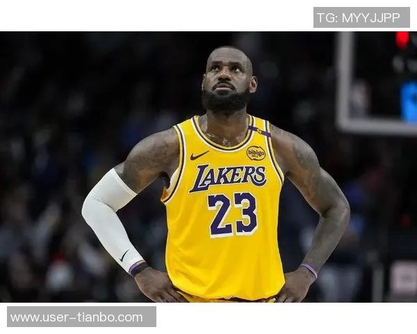 詹姆斯回忆年轻时的冲劲现今专注当下感动夺冠瞬间热泪盈眶 詹姆斯回忆年轻时的冲劲现今专注当下感动夺冠瞬间热泪盈眶